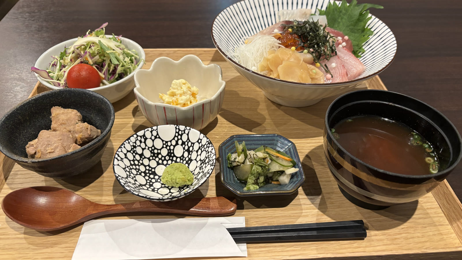 海鮮丼の定食